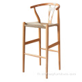 Tabouret de bar en bois de hêtre massif Wishbone Y Cafe